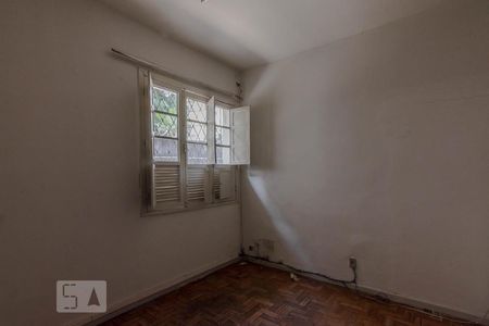 Casa à venda com 170m², 3 quartos e 8 vagas Casa à venda com 170m², 3 quartos e 8 vagasQuarto 1