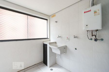 Apartamento à venda com 106m², 2 quartos e 2 vagas Apartamento à venda com 106m², 2 quartos e 2 vagasÁrea de serviço
