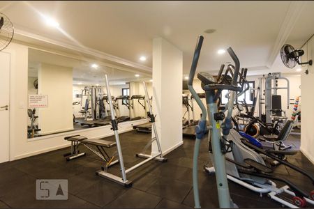 Apartamento à venda com 106m², 2 quartos e 2 vagas Apartamento à venda com 106m², 2 quartos e 2 vagasAcademia