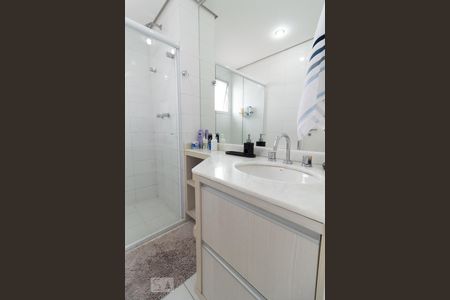 Apartamento à venda com 266m², 4 quartos e 4 vagasBanheiro Suíte 2