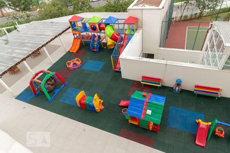 Apartamento à venda com 266m², 4 quartos e 4 vagasPlayground