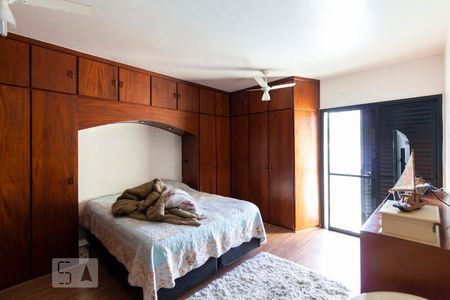 Apartamento à venda com 128m², 3 quartos e 2 vagasQuarto 3 - Suíte