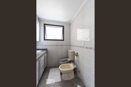 Apartamento à venda com 128m², 3 quartos e 2 vagasSuíte - Quarto 3