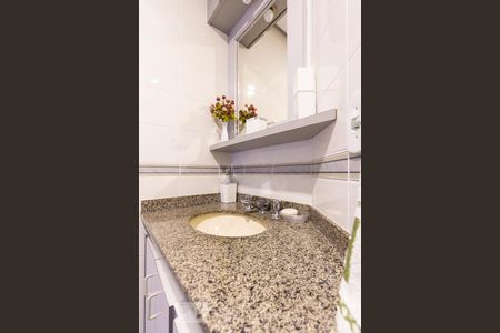 Apartamento à venda com 128m², 3 quartos e 2 vagasBanheiro social