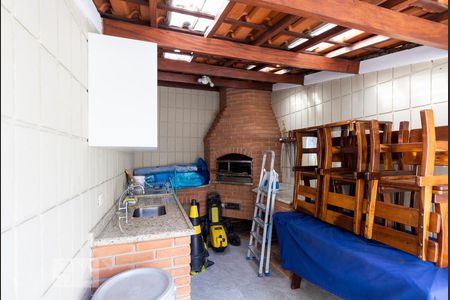 Apartamento à venda com 128m², 3 quartos e 2 vagasChurrasqueira