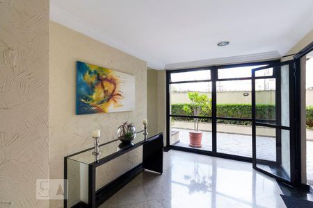 Apartamento à venda com 128m², 3 quartos e 2 vagasHall social