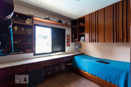 Apartamento à venda com 128m², 3 quartos e 2 vagasQuarto 1