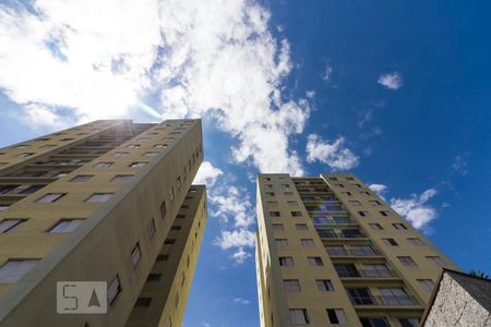 Apartamento à venda com 70m², 3 quartos e 1 vaga Apartamento à venda com 70m², 3 quartos e 1 vagaFachada