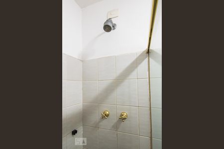 Apartamento à venda com 181m², 4 quartos e 3 vagasBanheiro 2 da Suíte 1