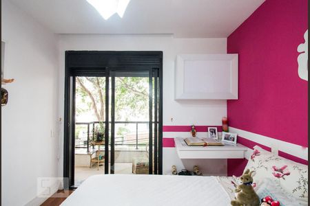 Apartamento à venda com 181m², 4 quartos e 3 vagasQuarto 2