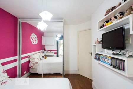Apartamento à venda com 181m², 4 quartos e 3 vagasQuarto 2