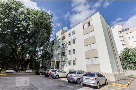 Apartamento à venda com 69m², 2 quartos e 1 vaga Apartamento à venda com 69m², 2 quartos e 1 vagaFachada