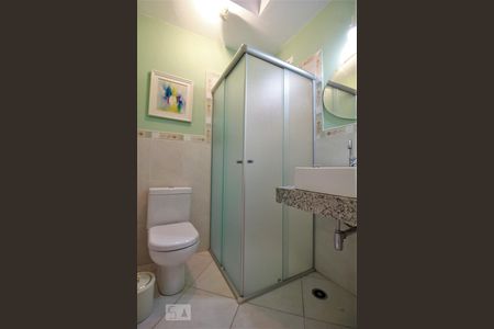 Casa de condomínio para alugar com 150m², 3 quartos e 2 vagasBanheiro