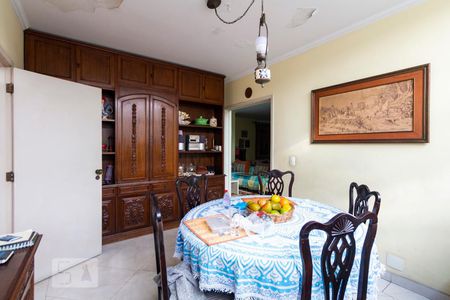 Casa para alugar com 420m², 4 quartos e 4 vagasCopa