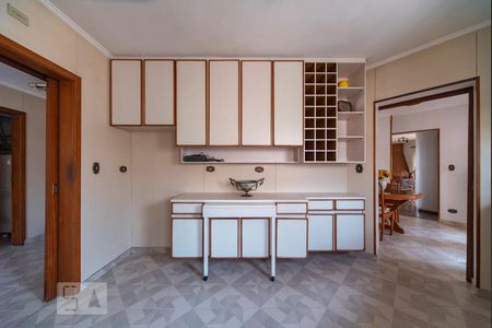 Apartamento para alugar com 150m², 2 quartos e 2 vagas Apartamento para alugar com 150m², 2 quartos e 2 vagasCozinha