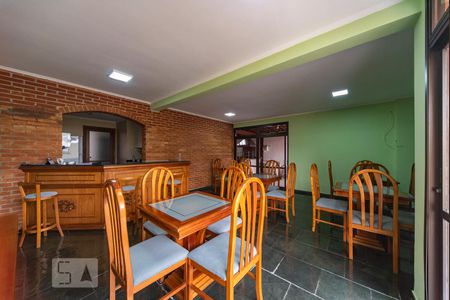 Apartamento para alugar com 150m², 2 quartos e 2 vagas Apartamento para alugar com 150m², 2 quartos e 2 vagasSalão de Festas