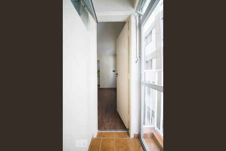 Varanda de apartamento para alugar com 1 quarto, 48m² em Cambuí, Campinas