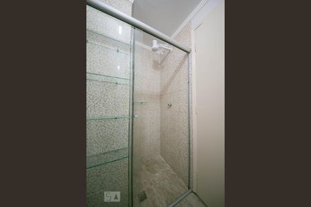 Banheiro de apartamento para alugar com 1 quarto, 48m² em Cambuí, Campinas