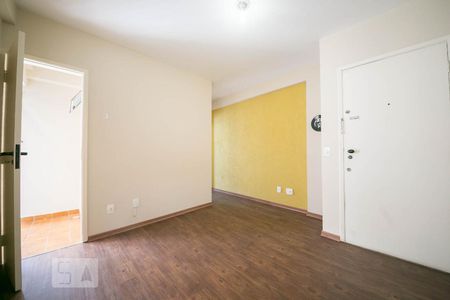 Sala de apartamento para alugar com 1 quarto, 48m² em Cambuí, Campinas