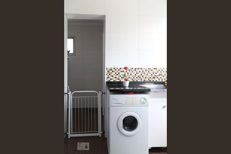 Apartamento à venda com 63m², 3 quartos e 1 vaga Apartamento à venda com 63m², 3 quartos e 1 vagaÁrea de serviço