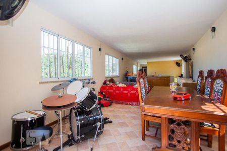 Casa à venda com 800m², 5 quartos e 5 vagas Casa à venda com 800m², 5 quartos e 5 vagasBrinquedoteca - Terceiro Andar