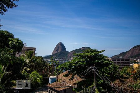 Casa à venda com 800m², 5 quartos e 5 vagas Casa à venda com 800m², 5 quartos e 5 vagasVista do Terraço