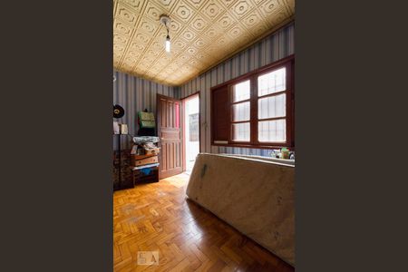 Casa à venda com 170m², 4 quartos e 2 vagas Casa à venda com 170m², 4 quartos e 2 vagasQuarto 2