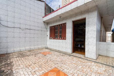 Casa à venda com 170m², 4 quartos e 2 vagas Casa à venda com 170m², 4 quartos e 2 vagasVaranda Quarto 2