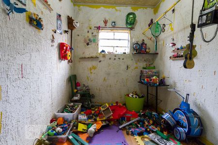 Casa à venda com 170m², 4 quartos e 2 vagas Casa à venda com 170m², 4 quartos e 2 vagasQuarto 3