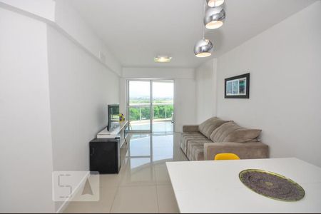 Sala de apartamento para alugar com 2 quartos, 114m² em Jacarepaguá, Rio de Janeiro