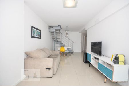 Sala de apartamento para alugar com 2 quartos, 114m² em Jacarepaguá, Rio de Janeiro