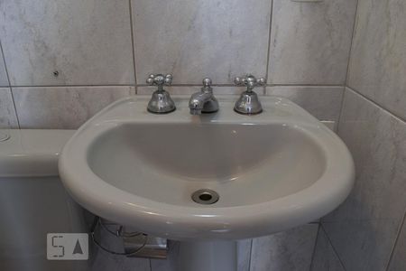 Apartamento para alugar com 66m², 2 quartos e 1 vaga Apartamento para alugar com 66m², 2 quartos e 1 vagaBANHEIRO SUÍTE 1