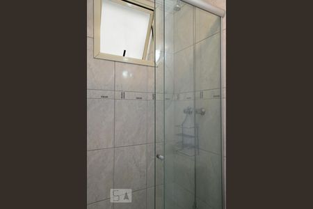 BANHEIRO SUÍTE 1 de apartamento para alugar com 2 quartos, 66m² em Vila Guaca, São Paulo