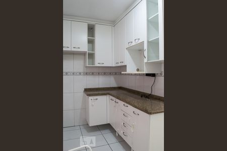 Apartamento para alugar com 66m², 2 quartos e 1 vaga Apartamento para alugar com 66m², 2 quartos e 1 vagaCOZINHA