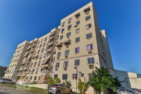 Apartamento à venda com 51m², 2 quartos e 1 vaga Apartamento à venda com 51m², 2 quartos e 1 vagaFachada