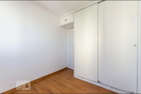 Quarto de apartamento à venda com 2 quartos, 55m² em Jardim Roberto, Osasco