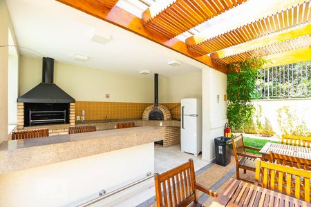 Apartamento à venda com 105m², 2 quartos e 2 vagas Apartamento à venda com 105m², 2 quartos e 2 vagasChurrasqueira