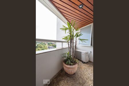 Apartamento à venda com 580m², 3 quartos e 8 vagas Apartamento à venda com 580m², 3 quartos e 8 vagasVaranda da Suíte 2