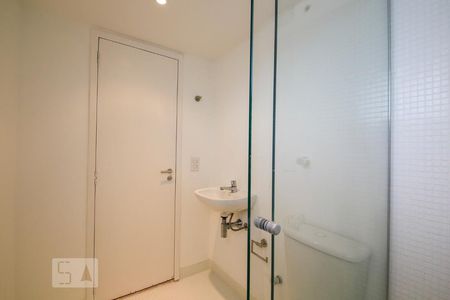 Apartamento à venda com 180m², 3 quartos e 3 vagas Apartamento à venda com 180m², 3 quartos e 3 vagasBanheiro da Cobertura