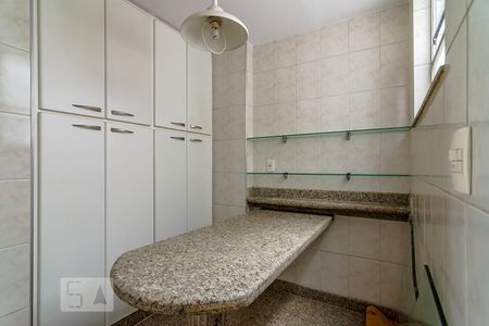 Cozinha de apartamento à venda com 5 quartos, 180m² em Cidade Nova, Belo Horizonte