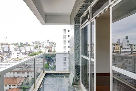 Sacada de apartamento à venda com 5 quartos, 180m² em Cidade Nova, Belo Horizonte