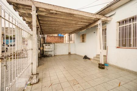 Casa à venda com 100m², 2 quartos e 2 vagasGaragem