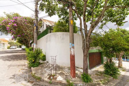 Casa à venda com 457m², 4 quartos e 8 vagas Casa à venda com 457m², 4 quartos e 8 vagasFachada