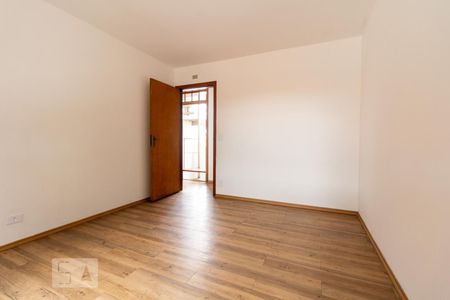 Casa à venda com 457m², 4 quartos e 8 vagas Casa à venda com 457m², 4 quartos e 8 vagasQuarto 3