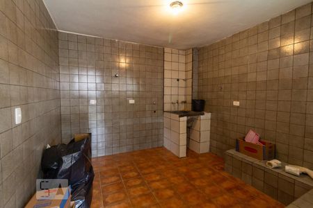 Casa à venda com 457m², 4 quartos e 8 vagas Casa à venda com 457m², 4 quartos e 8 vagasÁrea de Serviço