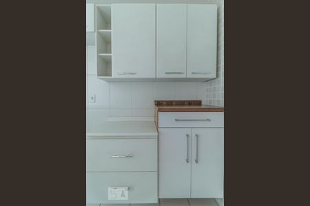 Apartamento para alugar com 55m², 2 quartos e 1 vaga Apartamento para alugar com 55m², 2 quartos e 1 vagaCozinha