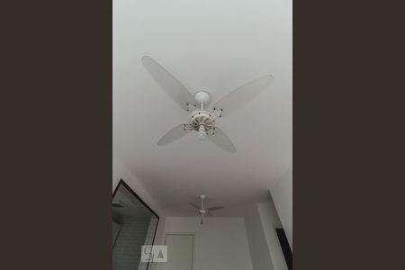 Sala de apartamento para alugar com 2 quartos, 55m² em Taquara, Rio de Janeiro