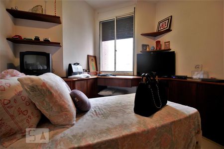 Apartamento à venda com 300m², 3 quartos e 3 vagasSuíte 2