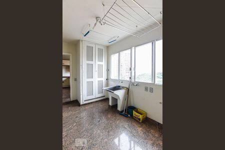 Apartamento à venda com 212m², 3 quartos e 3 vagasÁrea de Serviço