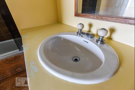 Apartamento à venda com 212m², 3 quartos e 3 vagasBanheiro da Suíte